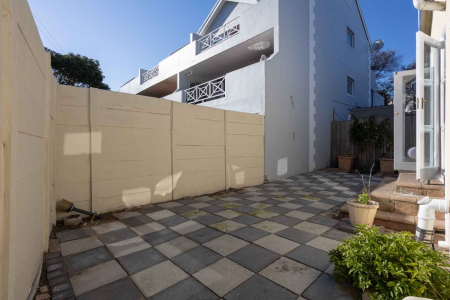 2 Bedroom Property for Sale in Rondebosch Village Western Cape